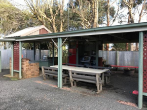 Гостиница Pinewood Caravan Park  Хейвуд
